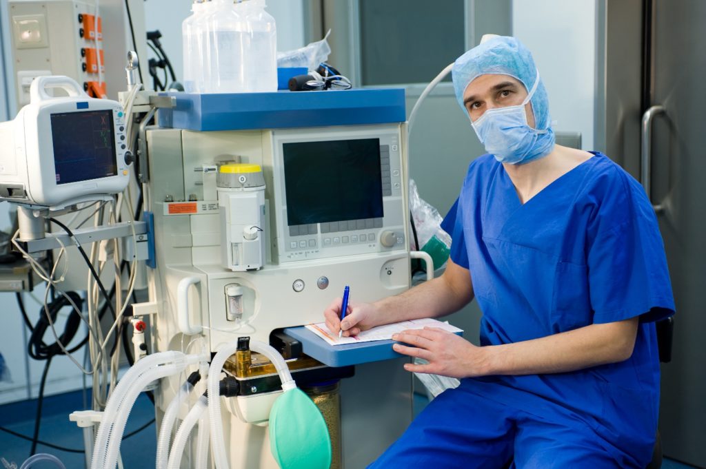 anesthesiologist